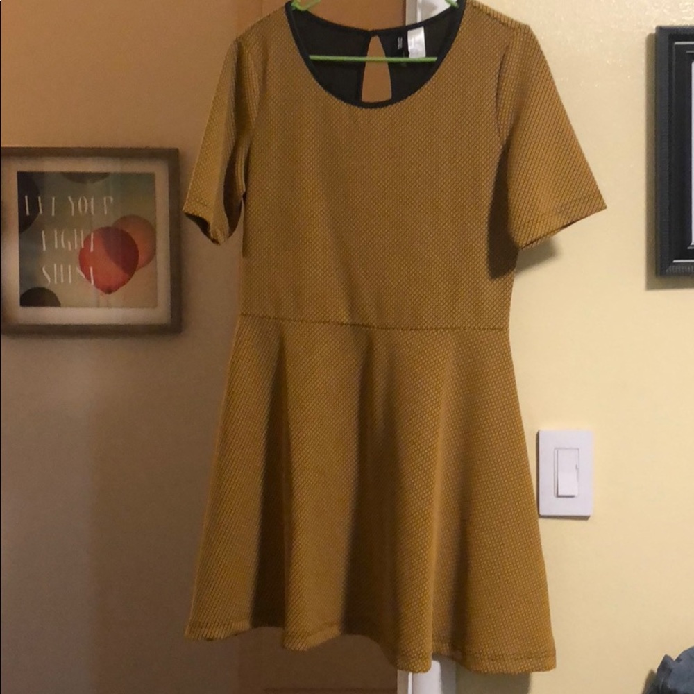 Mustard yellow dress from H&M. NWOT